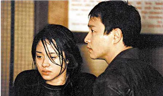 突然退圈！跑国外养胎，竟怀了已婚导演的孩子？！