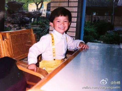 孙杨的泳裤,终于干了