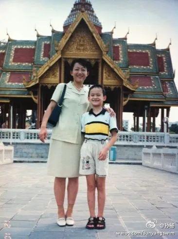 孙杨的泳裤,终于干了