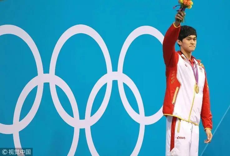 孙杨的泳裤,终于干了