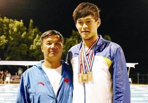 孙杨的泳裤,终于干了