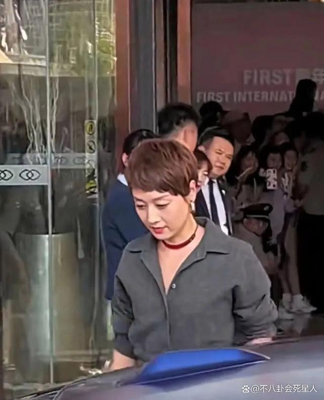 当马伊琍与姚晨同框，才知道皮相美和骨相美的区别