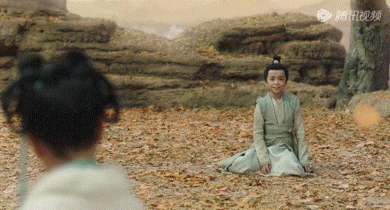 靠男人上热搜，杨紫可真行啊