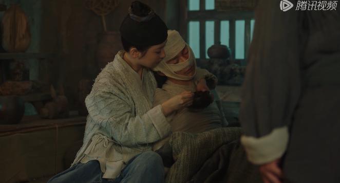 靠男人上热搜，杨紫可真行啊