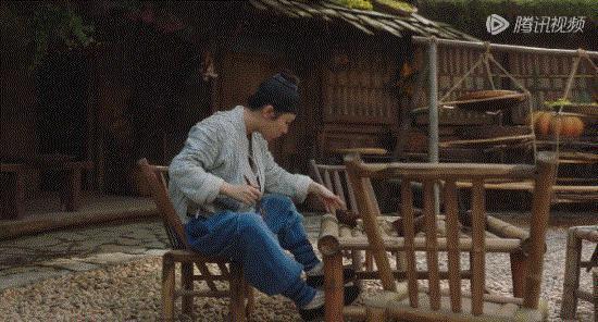 靠男人上热搜，杨紫可真行啊