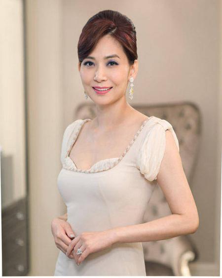 她才懒得给豪门生孩子