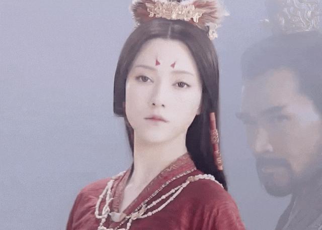 都说她是天降紫微星?