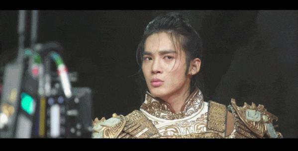 终于要爆了…内娱新晋顶流？