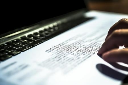 储能产业大爆发：万亿市场谁来分羹？