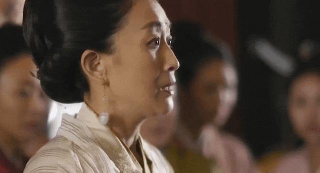 谁敢扒她的皮？