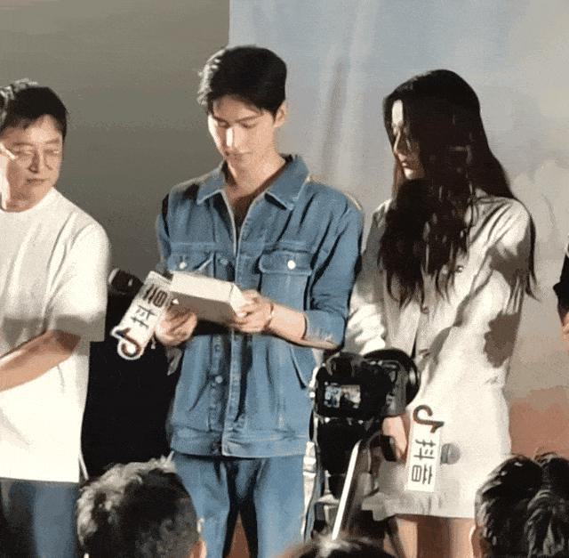 可怕，她的路人缘是怎么一步步崩塌至此的？