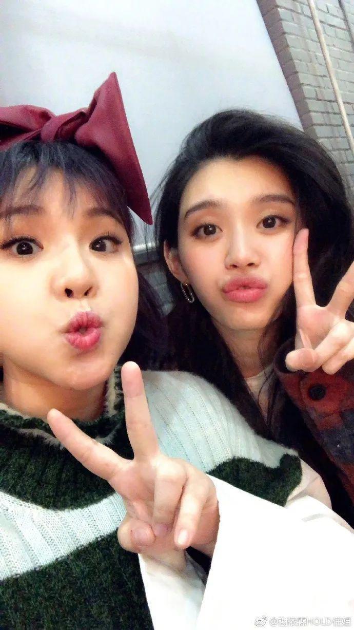 《小时代》十周年，杨幂和谢依霖竟成为真正的“时代姐妹花”