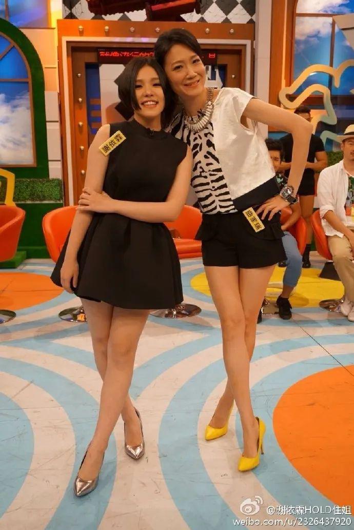 《小时代》十周年，杨幂和谢依霖竟成为真正的“时代姐妹花”