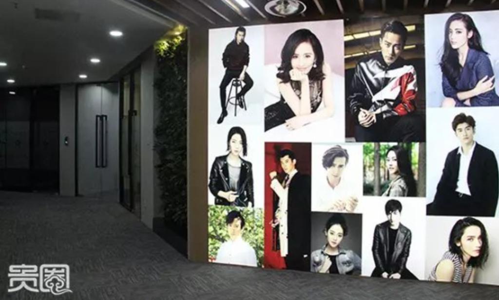 《小时代》十周年，杨幂和谢依霖竟成为真正的“时代姐妹花”