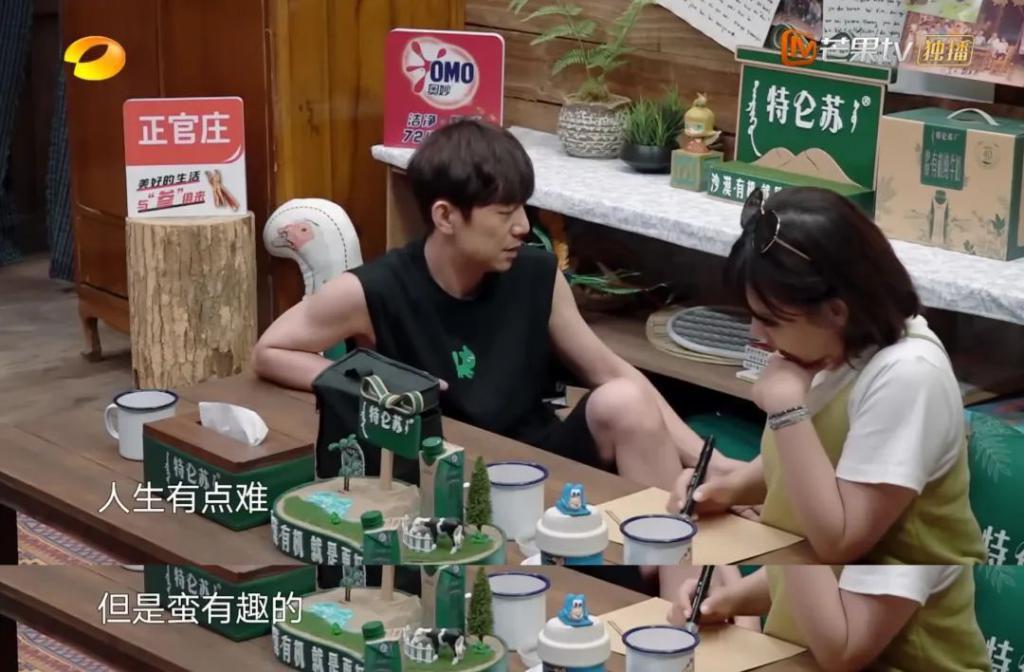 《小时代》十周年，杨幂和谢依霖竟成为真正的“时代姐妹花”