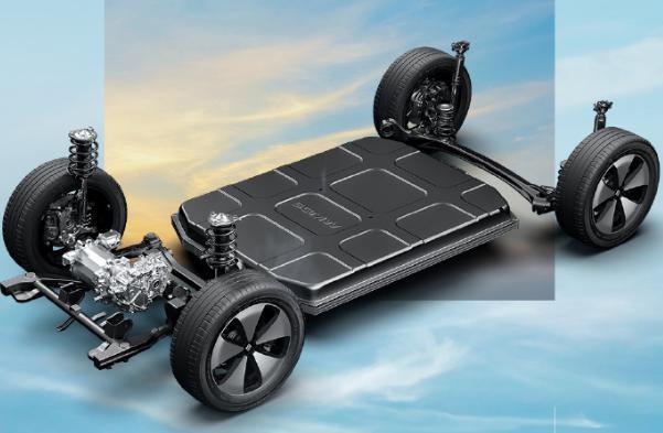 宝骏云朵汽车详细配置公开：续航里程可达 460km，8 月 10 日上市