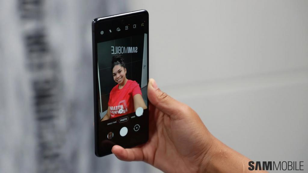 1000 万像素，消息称三星 Galaxy S23 FE 手机前摄“缩水”