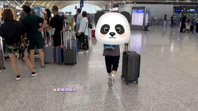马蓉晒照超壕气，带儿女旅游被赞好妈妈，王宝强冯清感情甜蜜