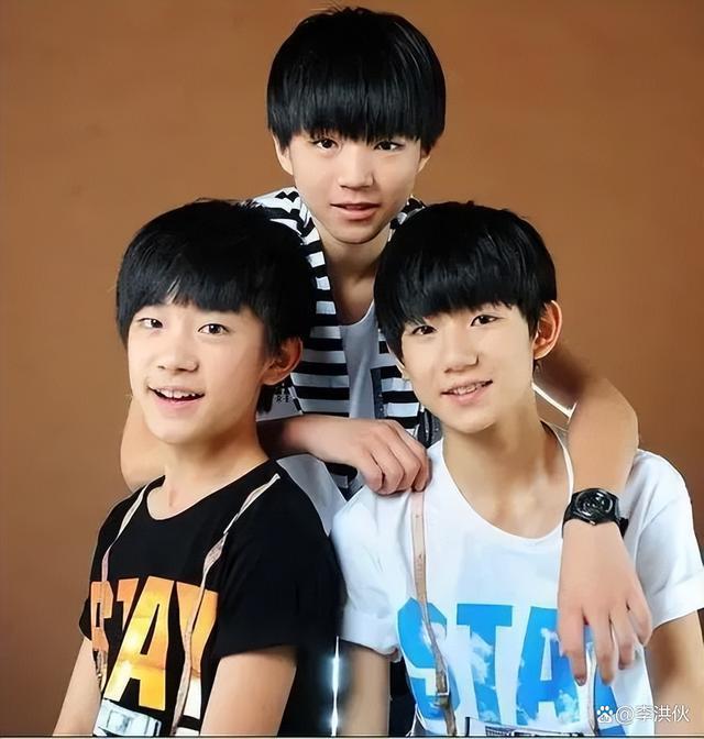 TFBOYS十周年演唱会，600万人抢4000张票，女孩花20万找黄牛买票