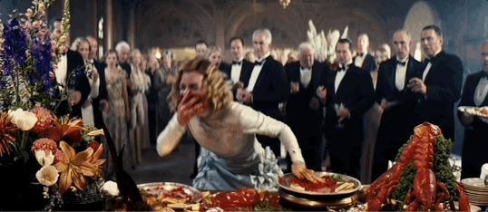 一脱成名10年后，她又爆了