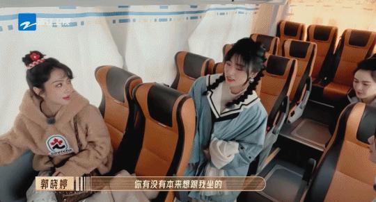 这帮糊咖翻红，全靠她一手操办