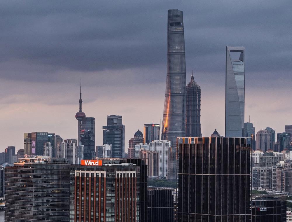 鱼眼镜头能当超广角镜头用么？