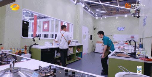 他是越骂越出息了