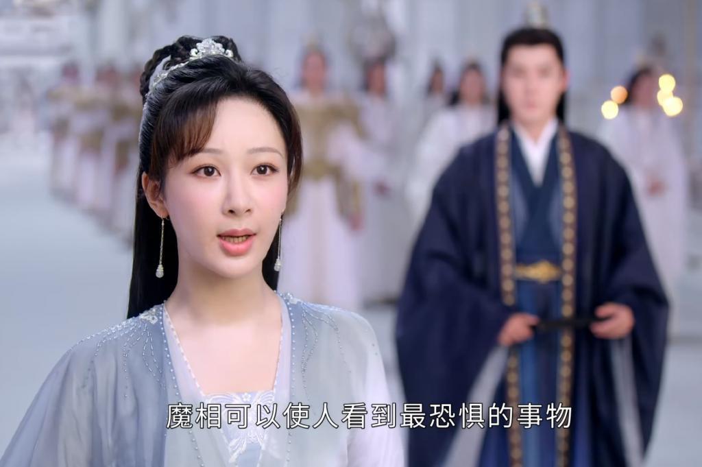 迪丽热巴男相，杨紫发型难看，90花顶流的古装妆造都好敷衍
