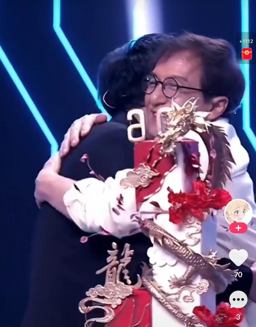 他居然69岁了吗?