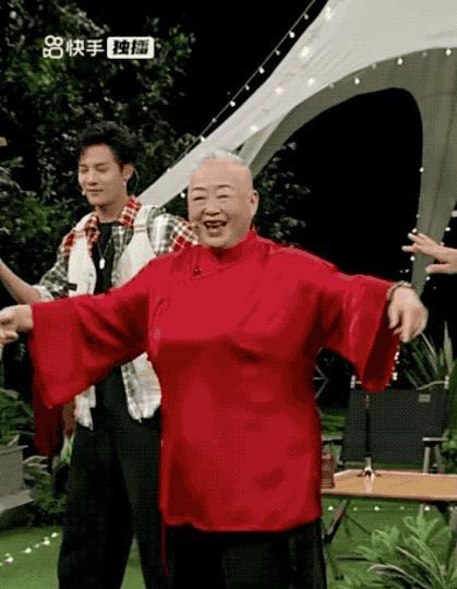 他居然69岁了吗?