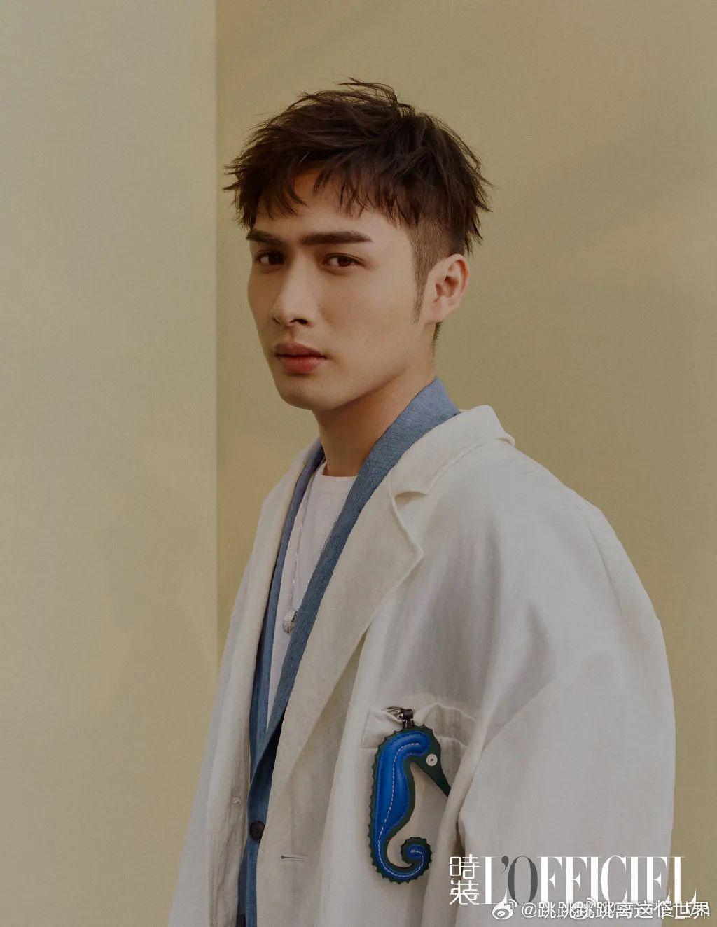 内娱浓颜帅哥PK，王鹤棣、龚俊都输给他？