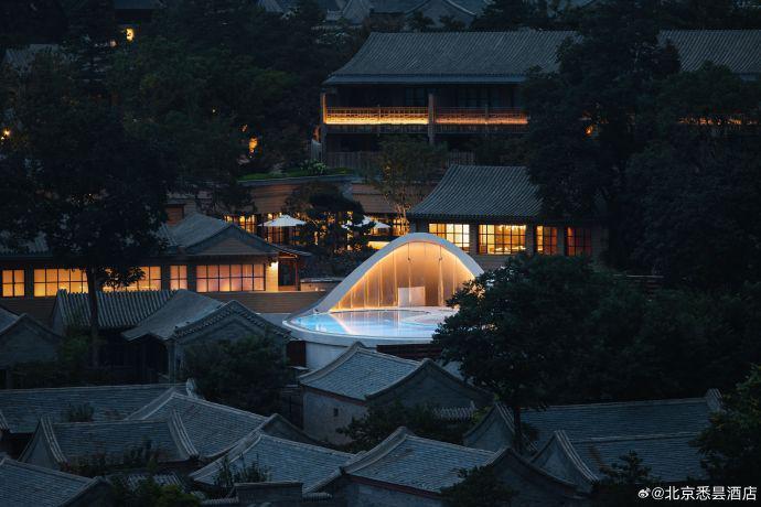 “北京悉昙”背后的野奢酒店困局：重金打造“小而美”生意，数千元一晚仍难回本