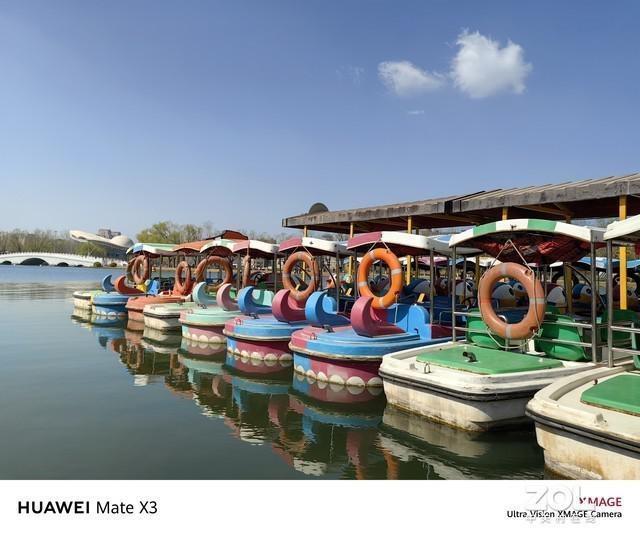 只贵1块钱，三星Galaxy Z Fold5打得过华为Mate X3吗？