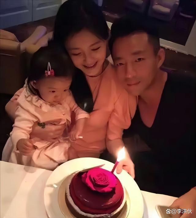 汪小菲圆张兰梦，狗仔葛斯齐低头道歉，自曝手握大S黑料