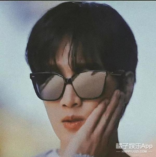 又有爱豆恋爱了？恋情曝光后，怎么都在说她想不开？