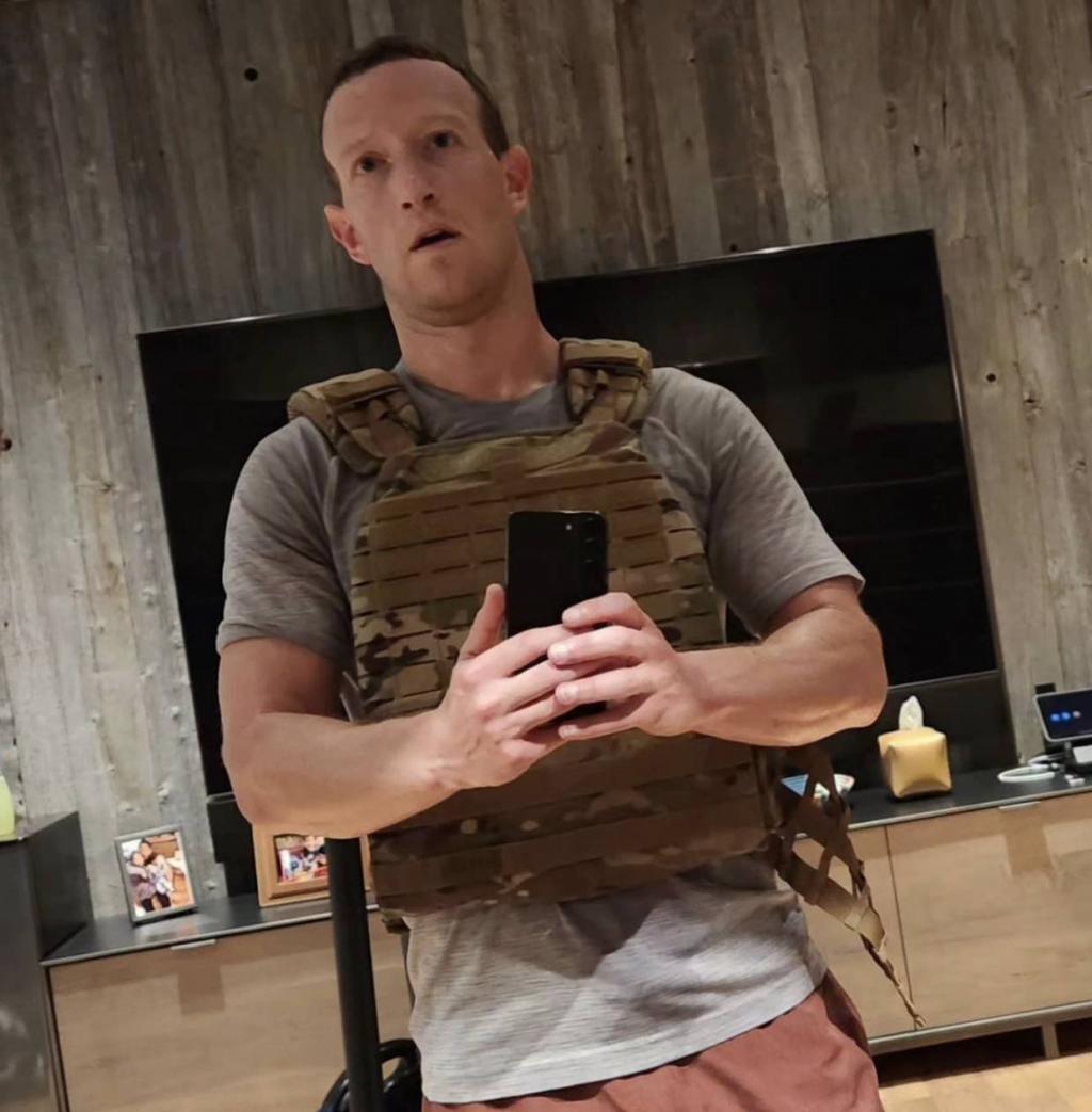 扎克伯格，正在「马斯克化」