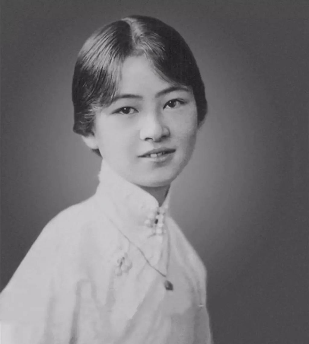 24亿《封神》：捧起男人，糟蹋妲己