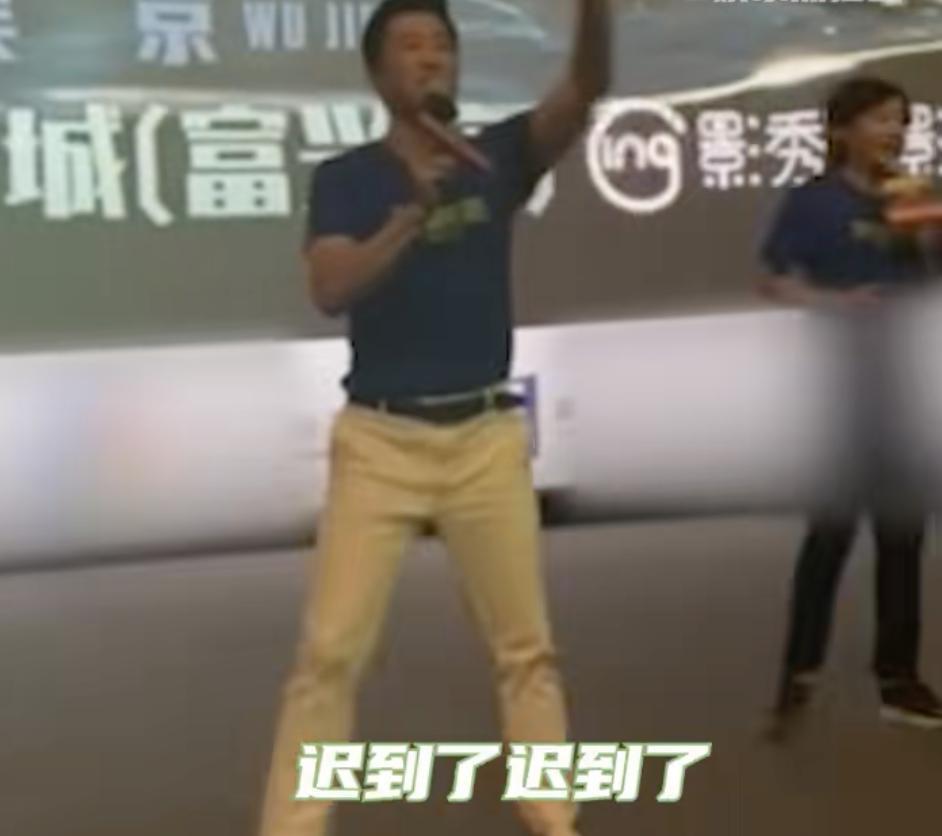 她的新男友，竟是个抠门男？