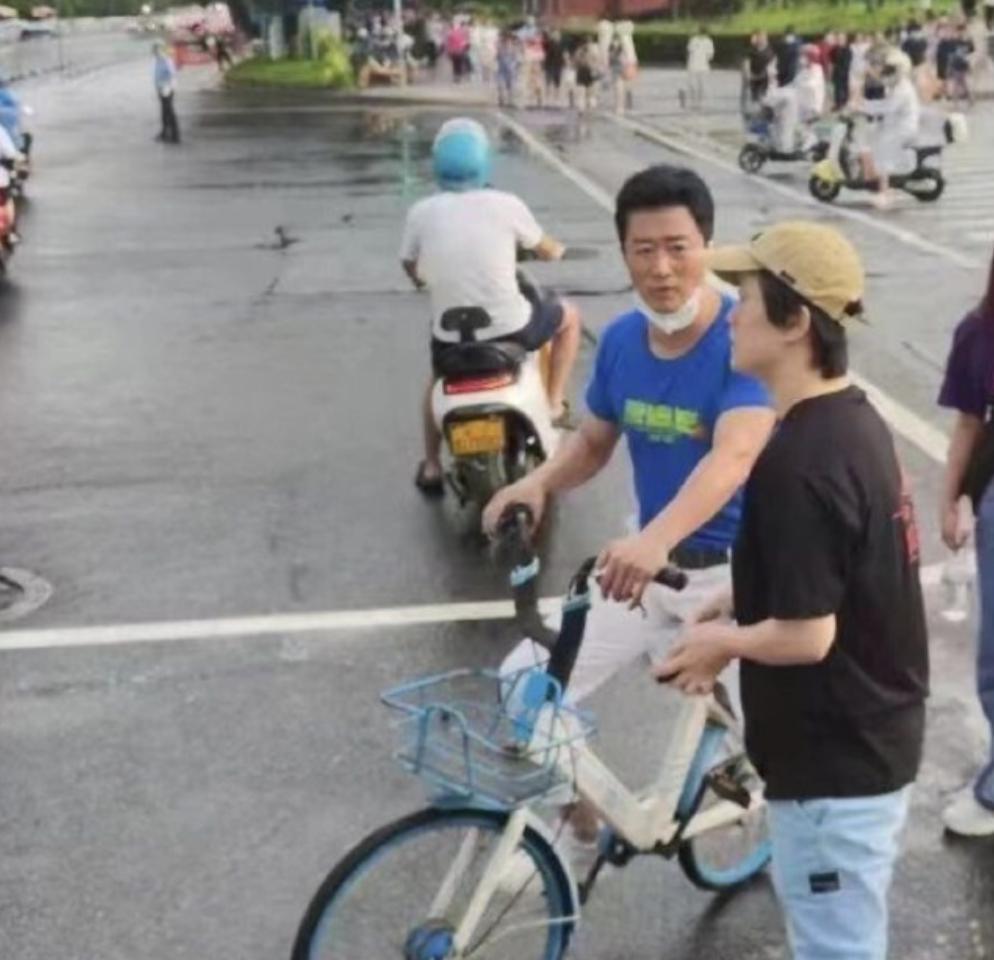 她的新男友，竟是个抠门男？