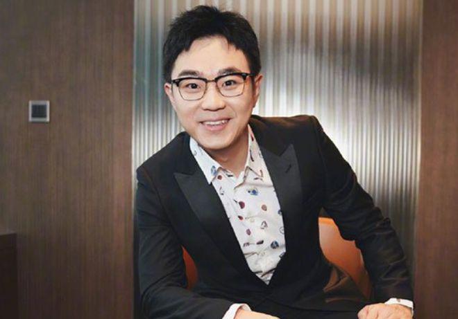 大鹏拍摄现场突然晕倒，全身抽搐很吓人，43天暴瘦30斤
