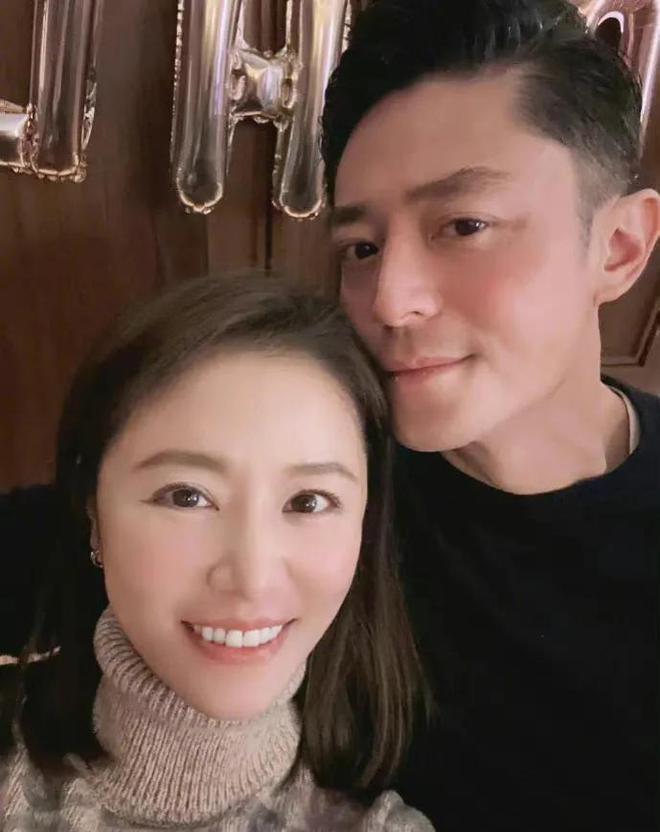 林心如与霍建华约会庆结婚7周年 细节破二胎传闻