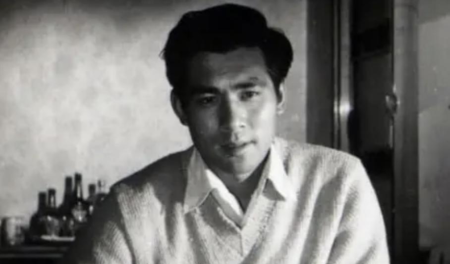 刘奕君是真变态，我是真喜欢