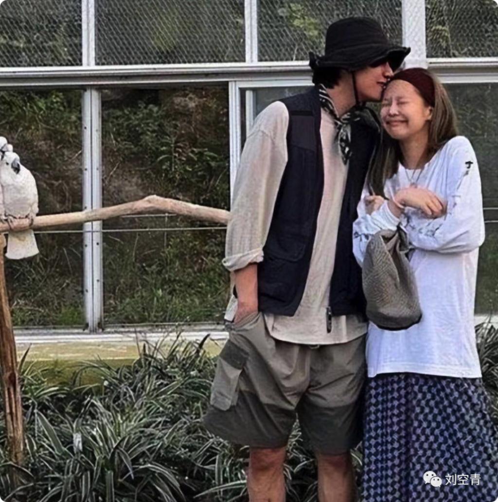 刚曝光的大瓜!她真的在倒贴?