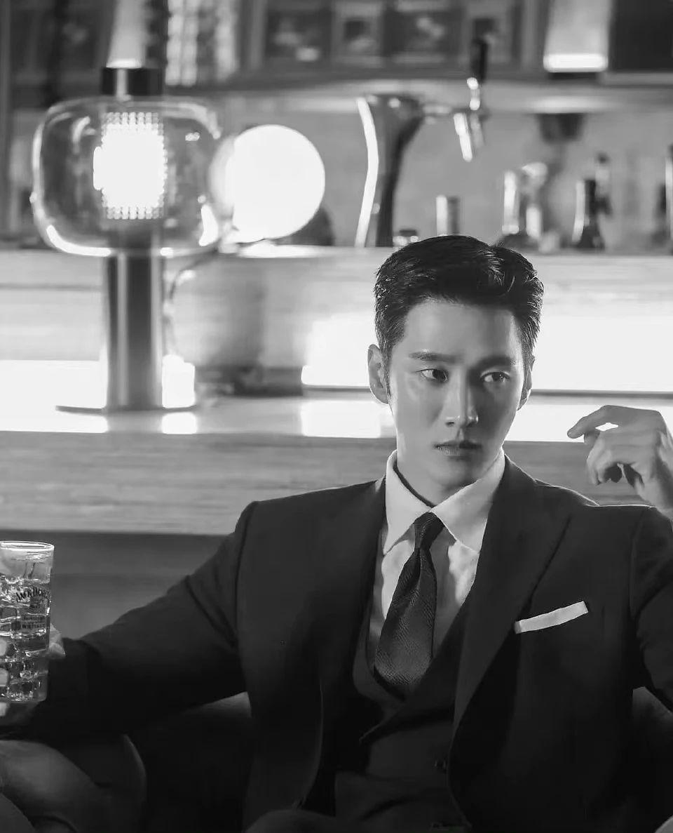 地下恋曝光！荧屏cp崩了，要嫁软饭男？