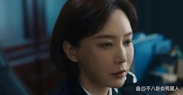 陈数接20岁继子回国，儿子与她齐平，曾为继子放弃生育