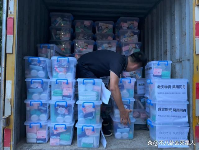 涿州水灾成娱乐圈“照妖镜”，有人诚心救灾，有人却沽名钓誉