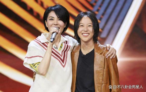 与女导演传婚讯？窦靖童身处沼泽，却活成最自由的星二代