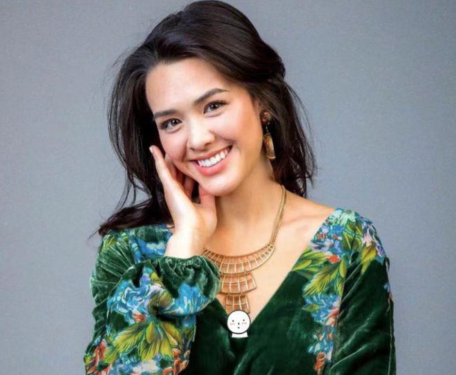 钟丽缇大女儿惊艳扮美人鱼，五官混血感十足，和妈妈年轻时太像