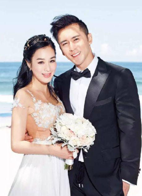 钟丽缇大女儿惊艳扮美人鱼，五官混血感十足，和妈妈年轻时太像