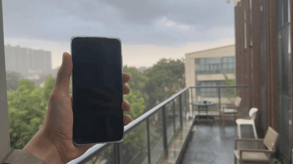 用上了大模型的鸿蒙4，是我见过最有个性的一代。